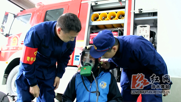 开学安全3_副本.jpg