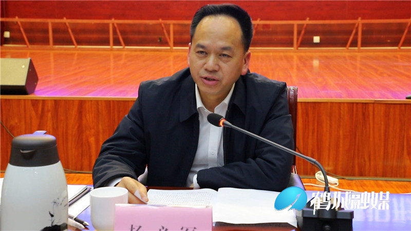 两新工委全会 述职评议.mp4_20210304_175456.082.jpg