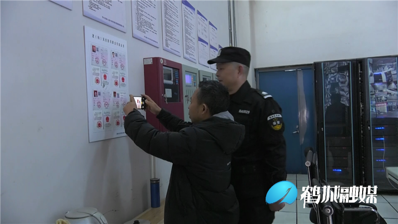 河西：开展“两会”期间消防安全检查（半成品）.mp4_20210305_164250.790.png