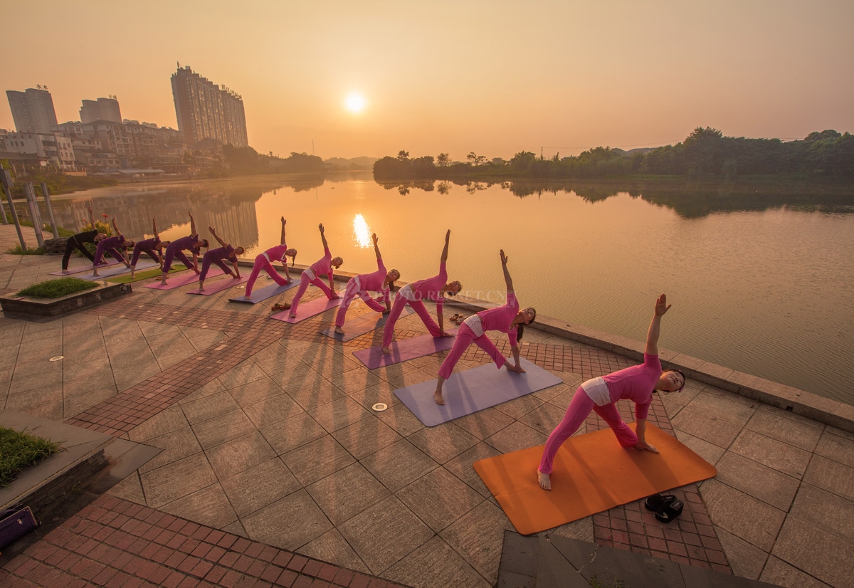 黄紫琪.jpg 黄紫琪.jpg