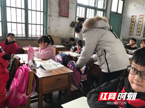 311104827_副本.jpg