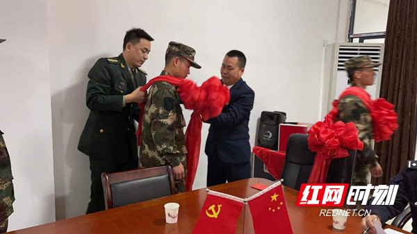 图片37_副本.png