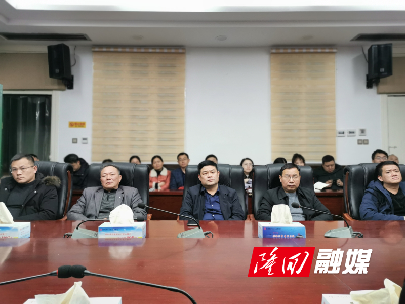 0a5a3561dbc5fd83b8f46151398bf30_编辑.jpg 0a5a3561dbc5fd83b8f46151398bf30_编辑.jpg