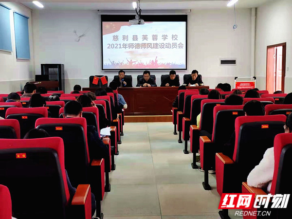 e32833409c74f5f8336ae3b34d81628_副本.jpg