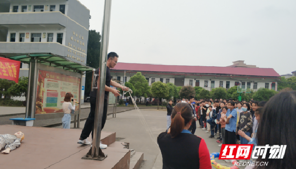 3.30零陵区这所学校高度重视生命安全教育336.png