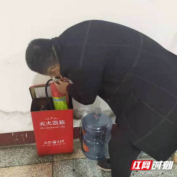 微信图片_20210401091845_副本.jpg