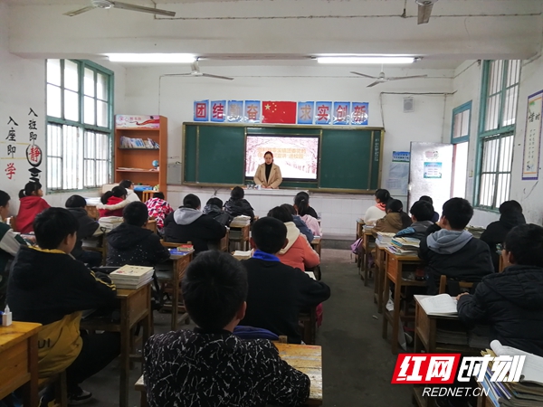 进校园3_副本.jpg
