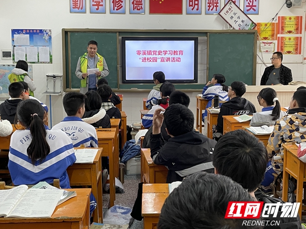 进校园1_副本.jpg