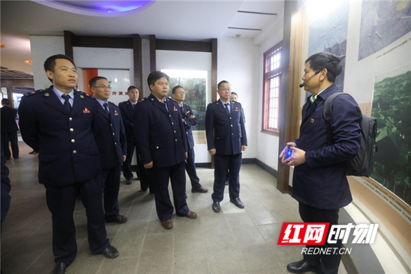 图片3.jpg 图片3.jpg