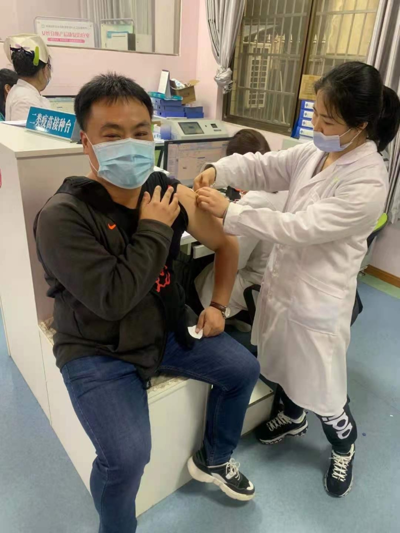 构筑免疫屏障 湘潭高新区有序开展全员疫苗接种工作