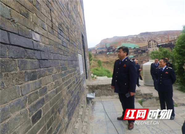图片2.jpg 图片2.jpg