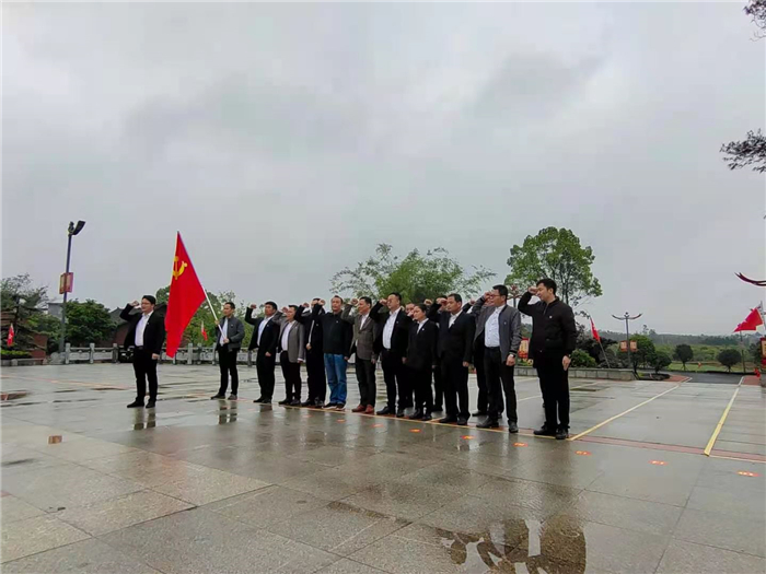 0412道县东门街道开展“学史明理”主题党日活动01.jpg