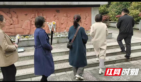 图片2_副本.jpg 图片2_副本.jpg