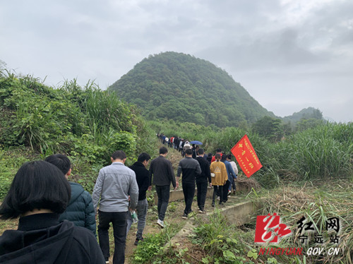 【学党史 知党恩 跟党走】宁远：重走长征路  奋进新时代_副本500.jpg