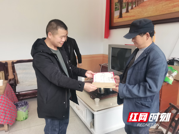 b6c44f0638e424dc807b6183c95ee16_副本.jpg