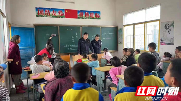 2_副本.jpg 2_副本.jpg