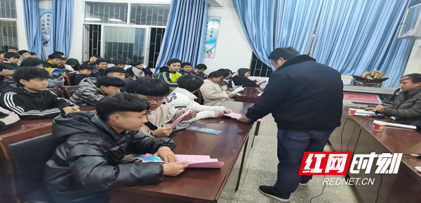 图片16.jpg