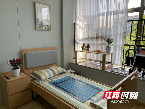 图片4_meitu_4.jpg