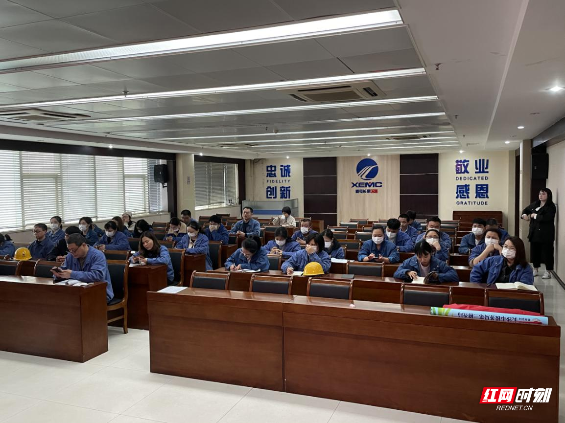 税企面对面 “零距离”吹好便民春风2.png