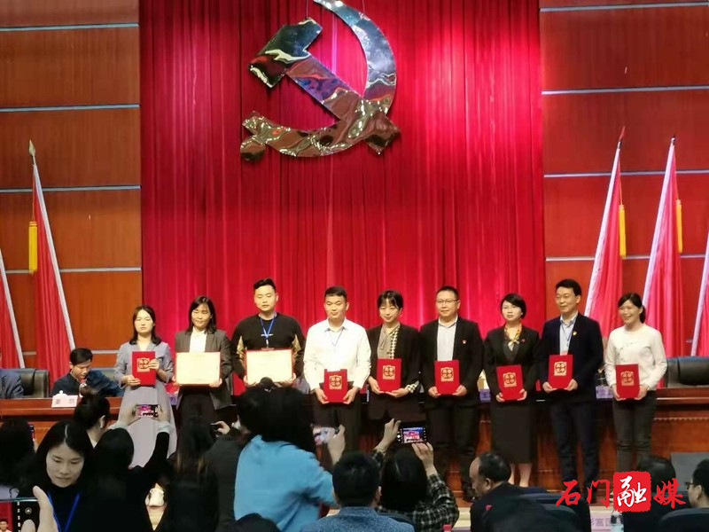 e5abe2aa8c4175fffb48accb5bdf508.jpg e5abe2aa8c4175fffb48accb5bdf508.jpg