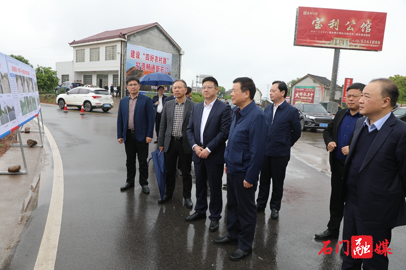 县道公路.jpg