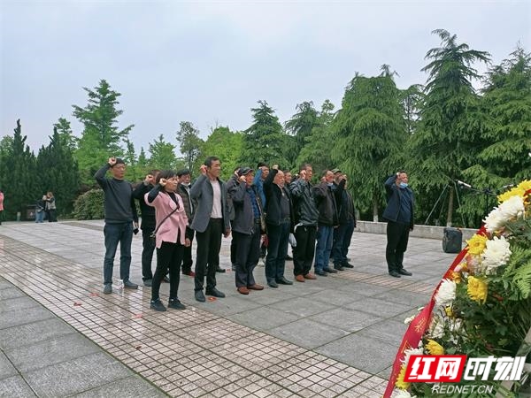 80f1abd1d6406cfb653d5d430ff952b.jpg 80f1abd1d6406cfb653d5d430ff952b.jpg