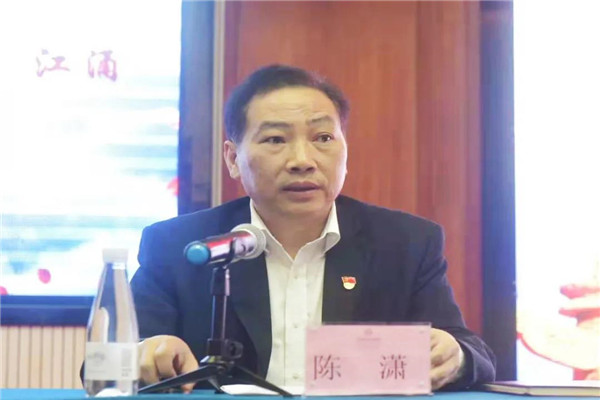 把信仰淬“纯” 把使命淬“明”——省工商联开展党史学习教育宣讲报告会 (3).jpg