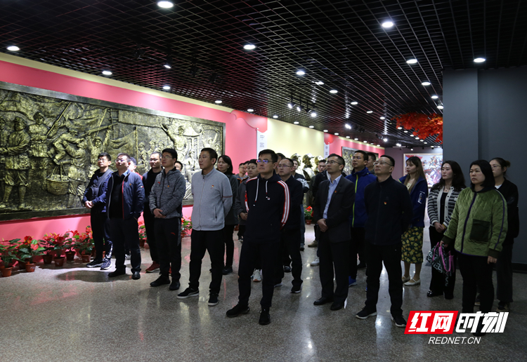 IMG_2932.JPG IMG_2932.JPG