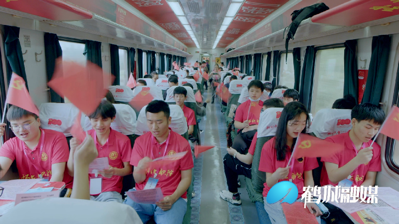 唱支山歌给党听.mp4_20210428_162753.111.png