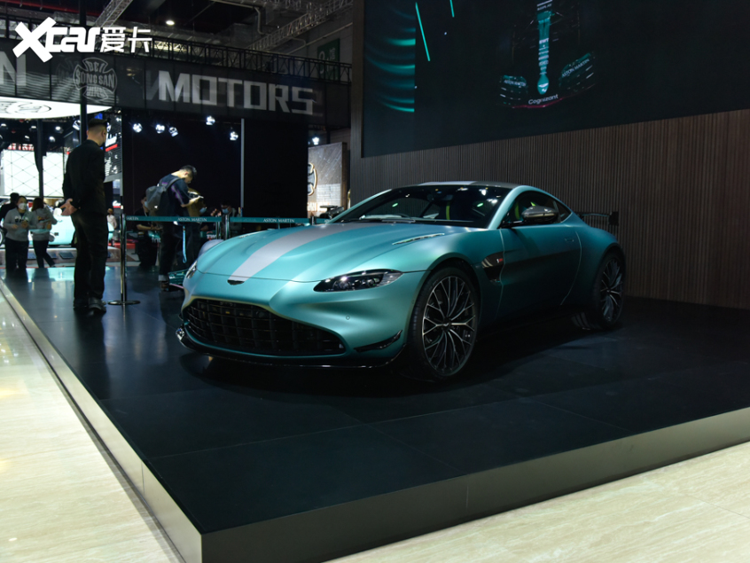　　阿斯顿·马丁Vantage F1特别版