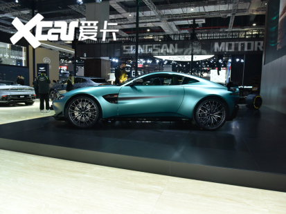 　　阿斯顿·马丁Vantage F1特别版