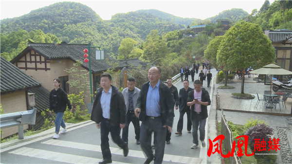 Still0429_00005.jpg Still0429_00005.jpg