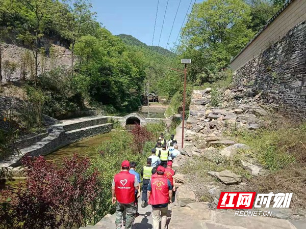 图片25.jpg 图片25.jpg