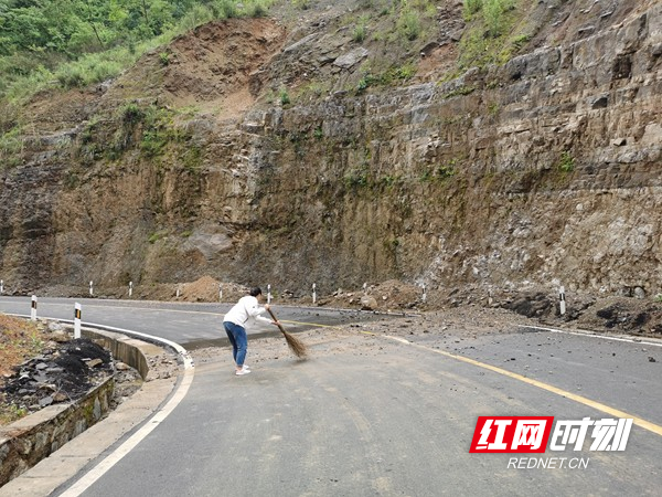 图片27.jpg 图片27.jpg