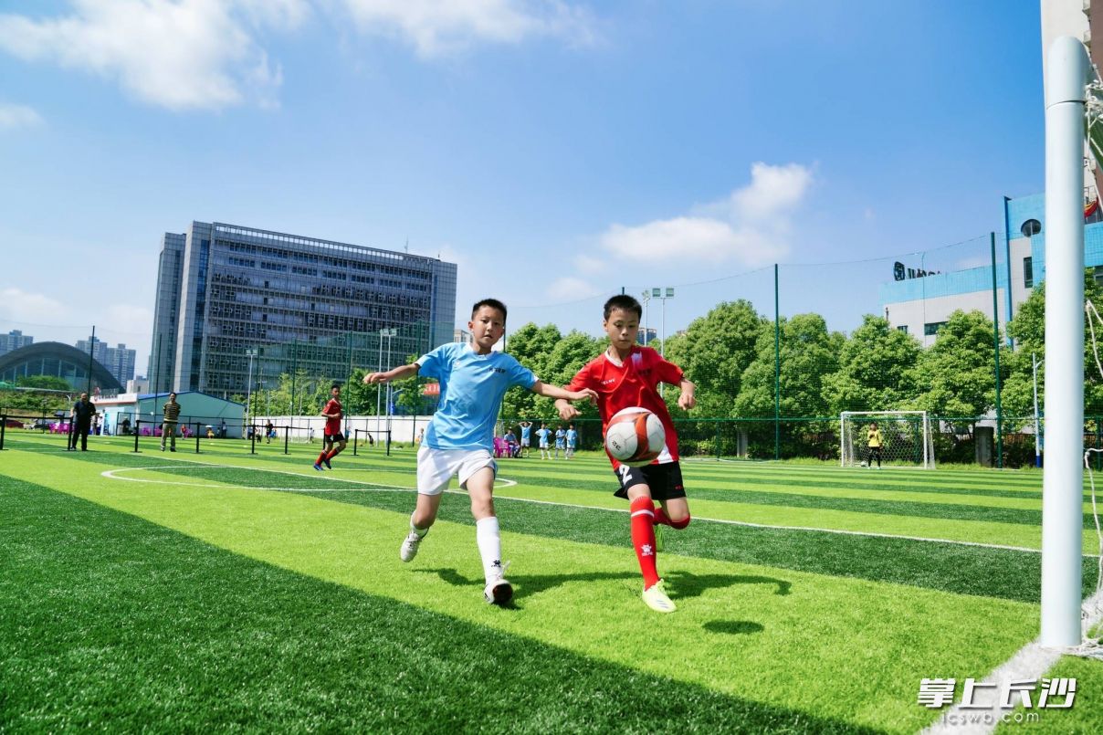长体运动公园是一座以足球为主题的特色体育公园。通讯员  张锋供图