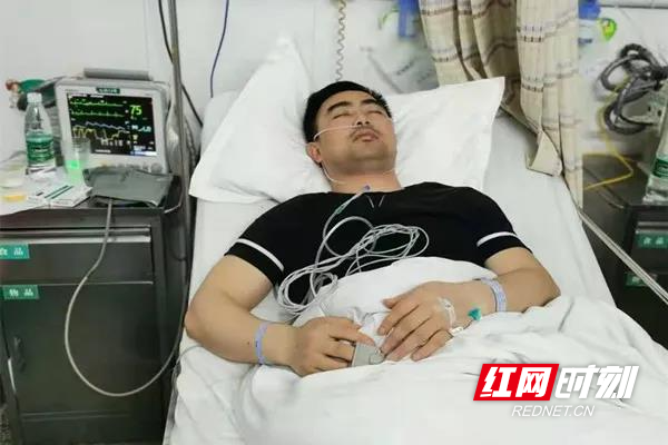“拼命三郞”病倒在岗不言悔_邵阳头条网