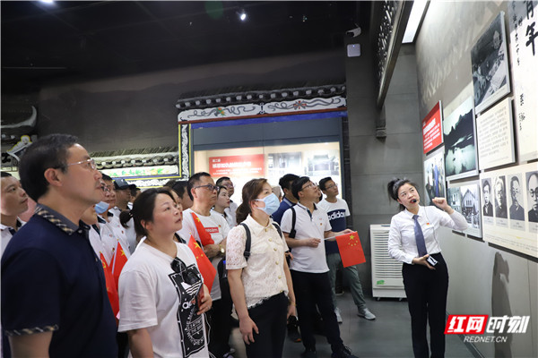 微信图片_20210517082423_副本.jpg