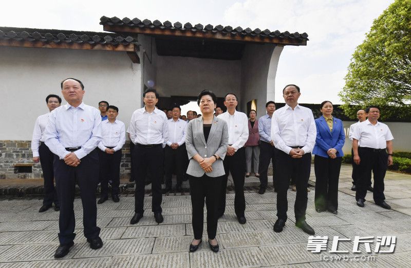 5月17日上午，市委理论学习中心组开展党史学习教育第三次专题学习。长沙晚报全媒体记者 余劭劼 摄