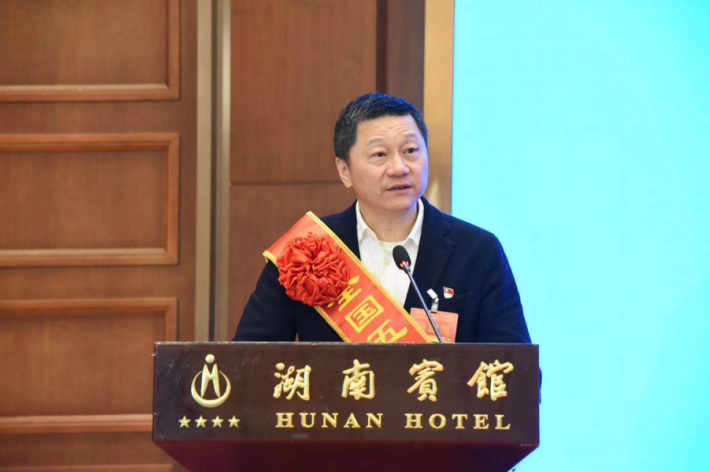 荣耀三湘|全国五一劳动奖章获得者李新宇:立下鲲鹏志,扶摇九万里