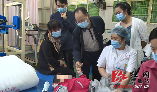 湖南省残联来宁远调研残疾人工作_副本500.jpg