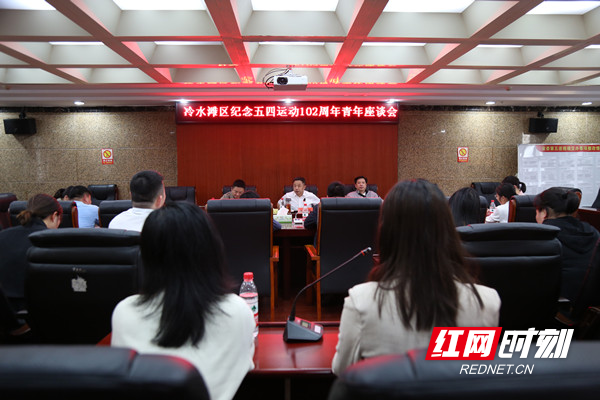 桂砺锋寄语全区广大青年：勤学善思实干.jpg