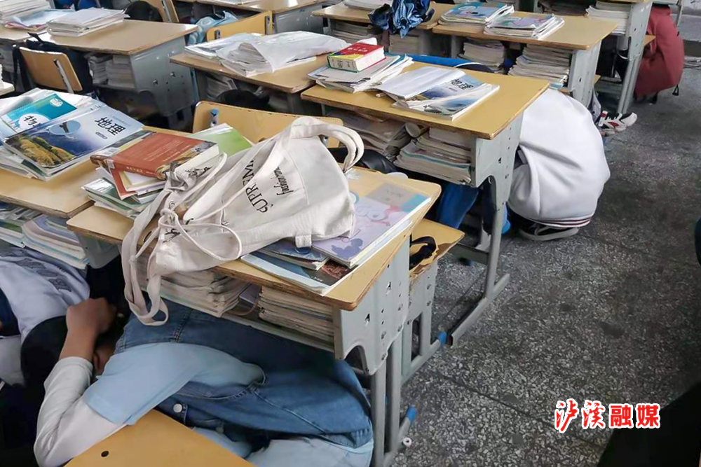 我.jpg 我.jpg
