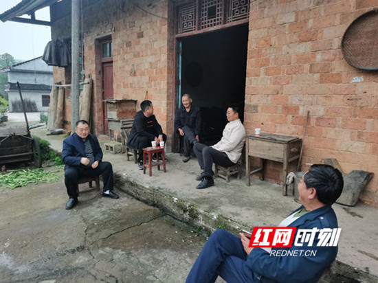 走访慰问_张家界.jpg