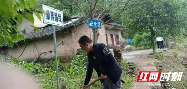 防汛2_副本.jpg
