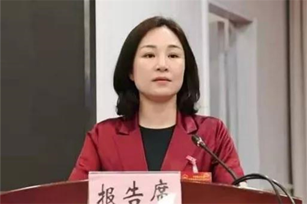 高鸽子_副本.jpg 高鸽子_副本.jpg