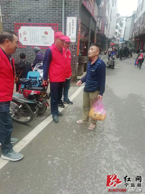 【我为群众办实事】倡导文明新风尚 我们在行动_副本500.jpg