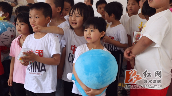 冷水灘：為196名困境、留守兒童實現(xiàn)“六一”微心愿.png