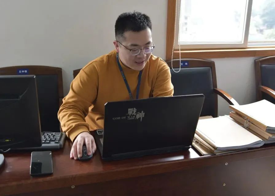 杜竞舟:扫黑除恶战线上的“倔牛” | 教育整顿·学先进_公安_长沙站_红网
