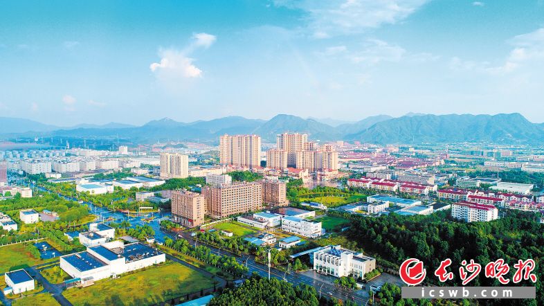 　　浏阳经开区（高新区）鸟瞰图。本版图片除署名外均由浏阳经开区（高新区）供图