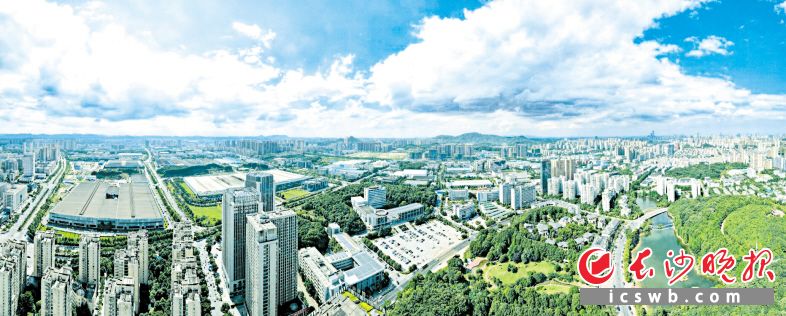 　　经过30年发展，长沙高新区已成为一座产业新城，未来更美好。